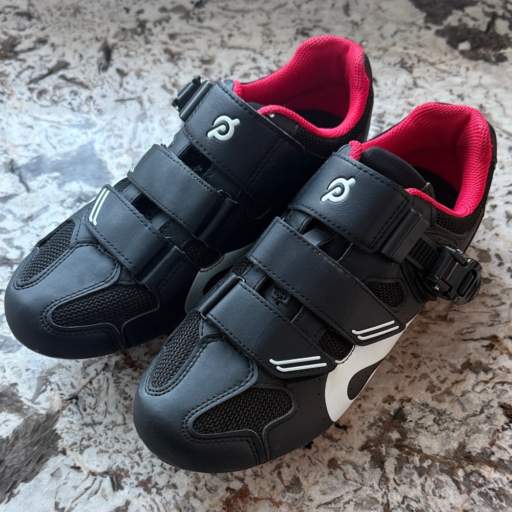 Peloton Black and White Clip-In Shoes
